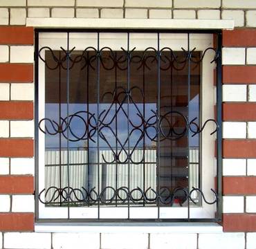 Пример сварной решетки на окно РС-35